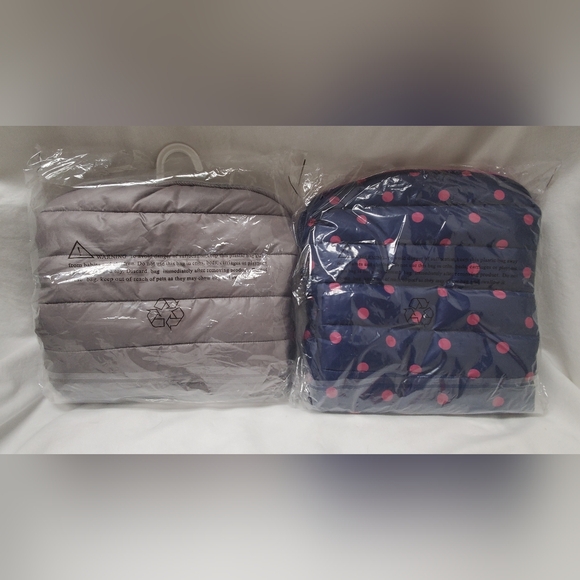 NIP Set of two puffer jackets for dogs - Picture 2 of 3